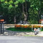 Хотел Raya Garden - Park & Winery 3*