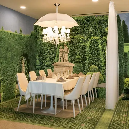 Hotel Park Raya Garden - Free Parking Veliko Tarnovo