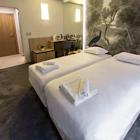 Hotel Raya Garden - Park & Winery Veliko Tárnovo