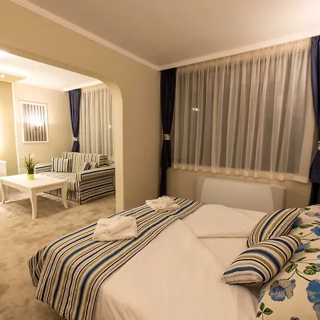 Park Raya Garden - Free Parking 3* Veliko Tarnovo