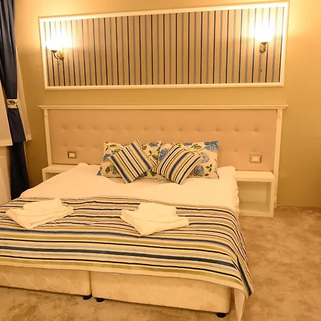 Park Raya Garden - Free Parking 3* Veliko Tarnovo