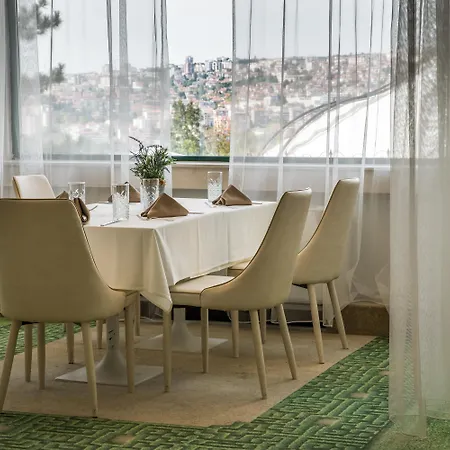 Hotel Park Raya Garden - Free Parking 3*