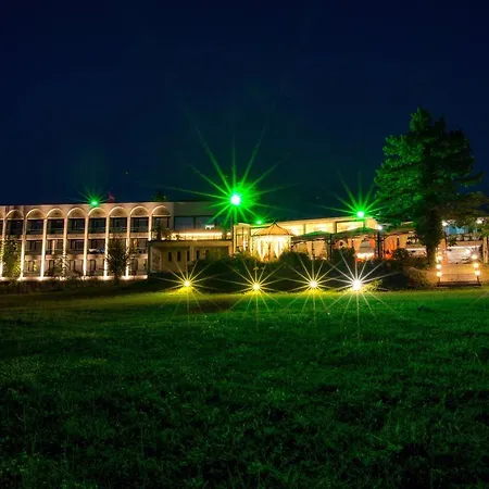 Hotel Park Raya Garden - Free Parking