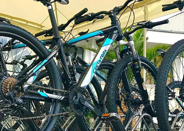 Raya Garden - Park & Winery