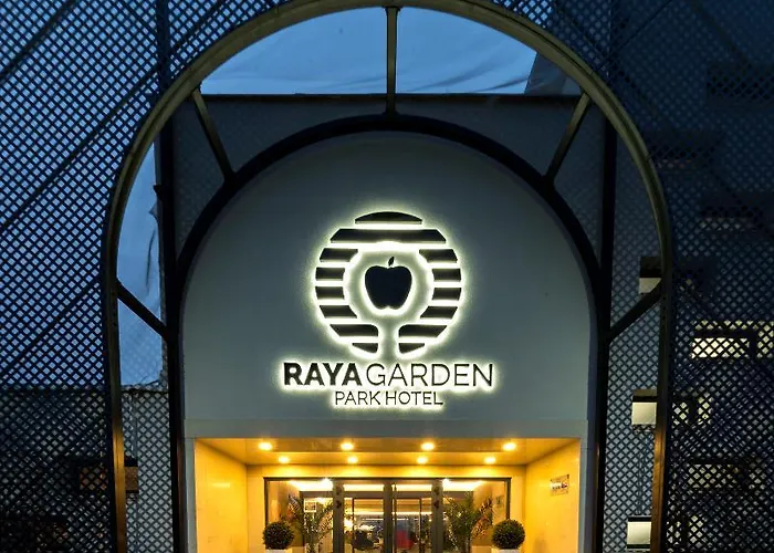 Raya Garden - Park & Winery מלון וליקו טורנובו